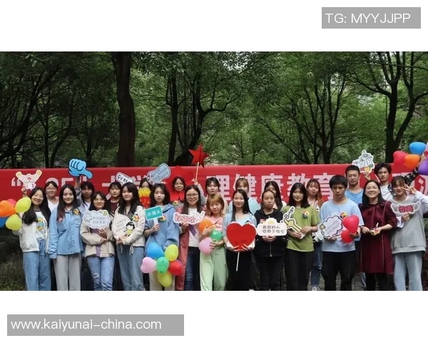 康塞大学与西联合的精彩对决揭示了高校体育的竞争魅力与团队精神